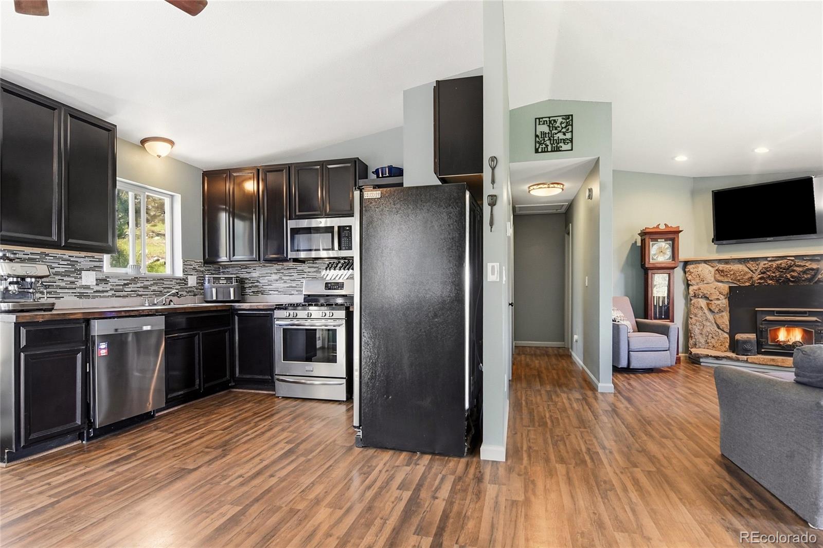 153 Chickadee Lane Bailey, CO 80421 - Photo 7 of 43