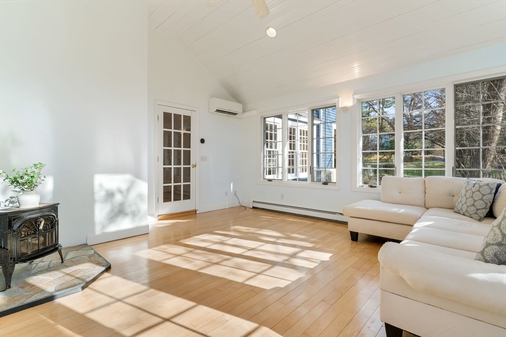 14 Peckham Hill Road Sherborn, MA 01770 - Photo 12 of 23 Gallery Image 12