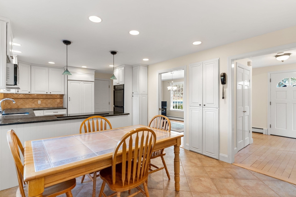 14 Peckham Hill Road Sherborn, MA 01770 - Photo 13 of 23 Gallery Image 13