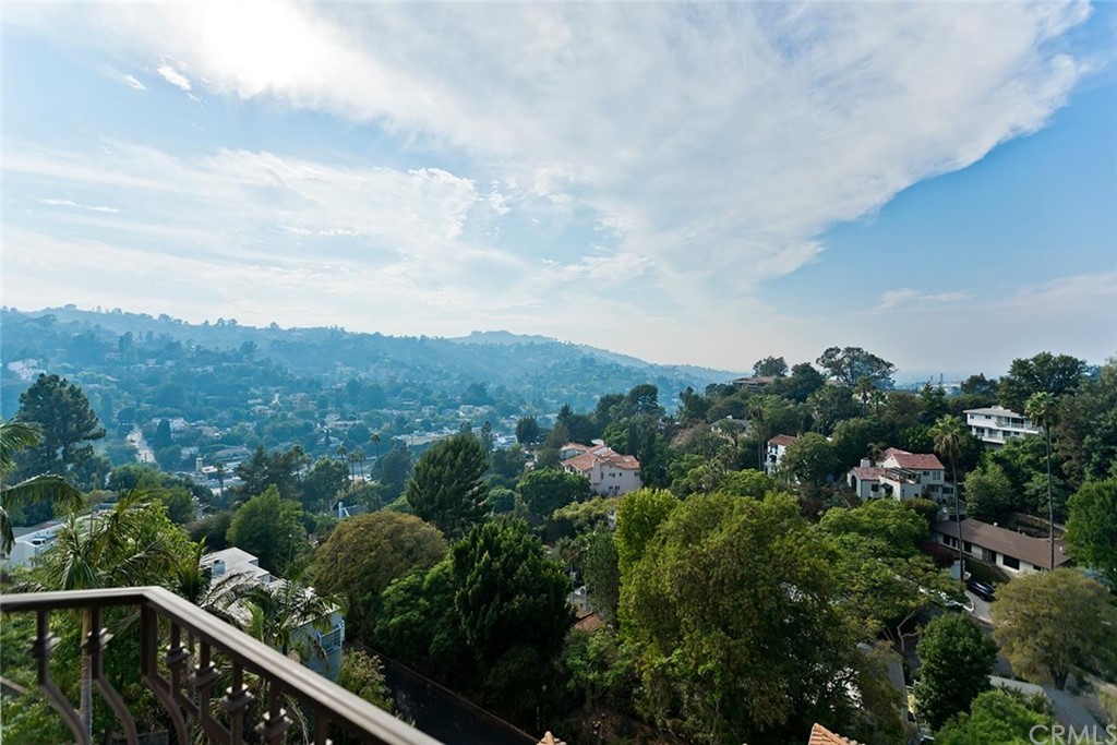 3263 Tareco Drive Los Angeles, CA 90068 - Photo 60 of 71 a view of a city with lush green forest