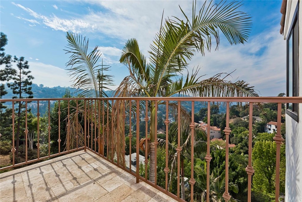 3263 Tareco Drive Los Angeles, CA 90068 - Photo 66 of 71