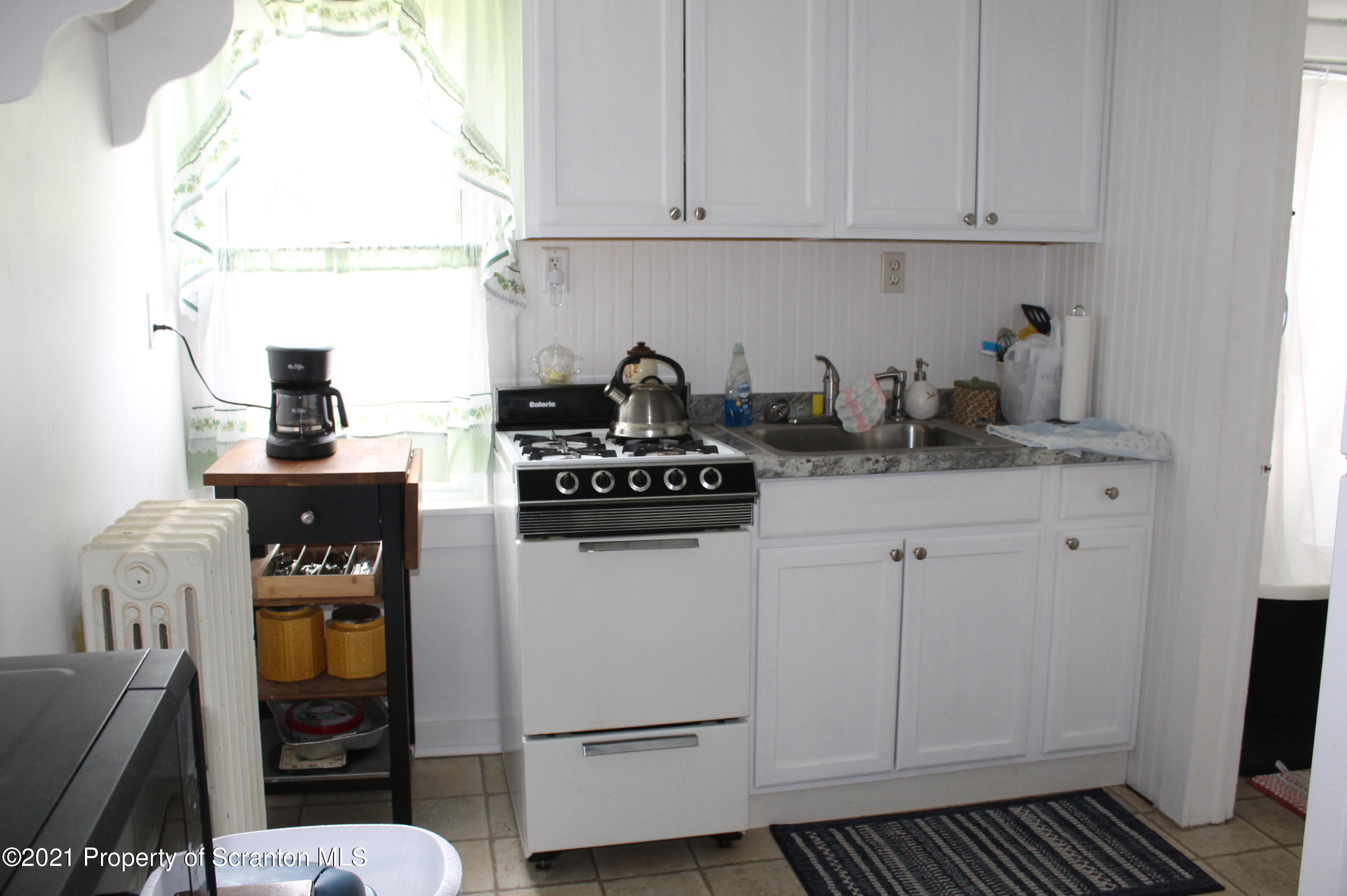 968 Cortez Road Lake Ariel, PA 18436 - Photo 6 of 24 Gallery Image 6