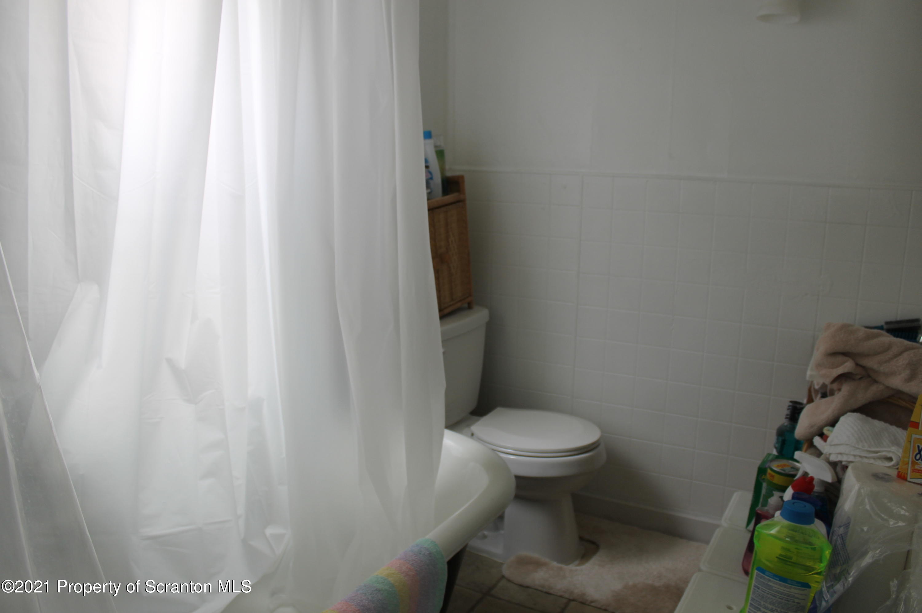 968 Cortez Road Lake Ariel, PA 18436 - Photo 8 of 24 Gallery Image 8