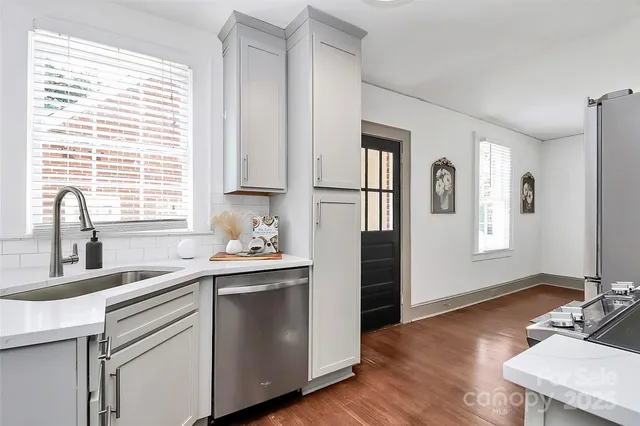 $629,000 | 2226 Wilmore Drive, Charlotte, NC 28203