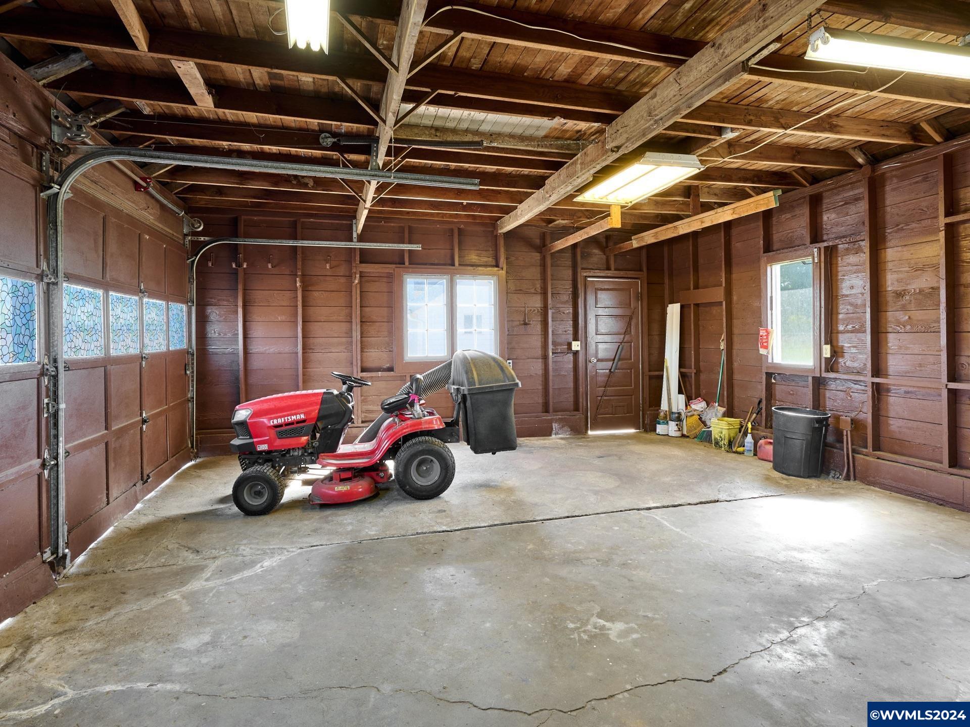 673 Howell Prairie Road Northeast Salem, OR 97317 - Photo 34 of 49 Gallery Image 34