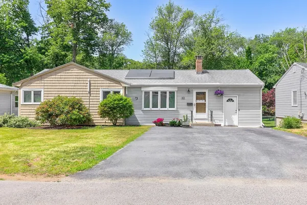 $629,900 | 12 Lilian Rd Extension, Framingham, MA 01701