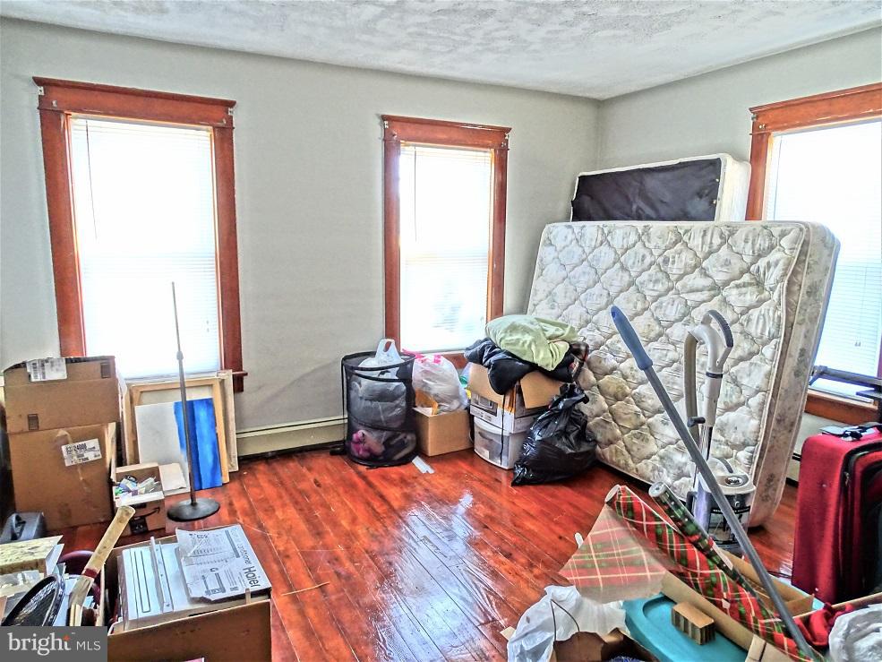 939 Baltimore Street Hanover, PA 17331 - Photo 9 of 12 Gallery Image 9