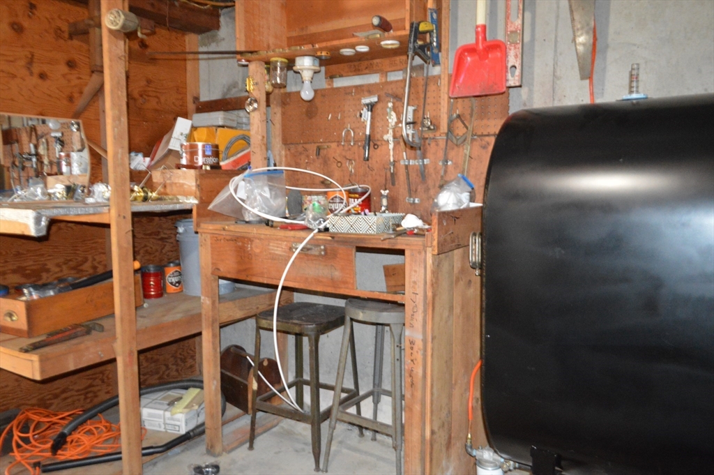 40 Flora Road Attleboro, MA 02703 - Photo 21 of 25