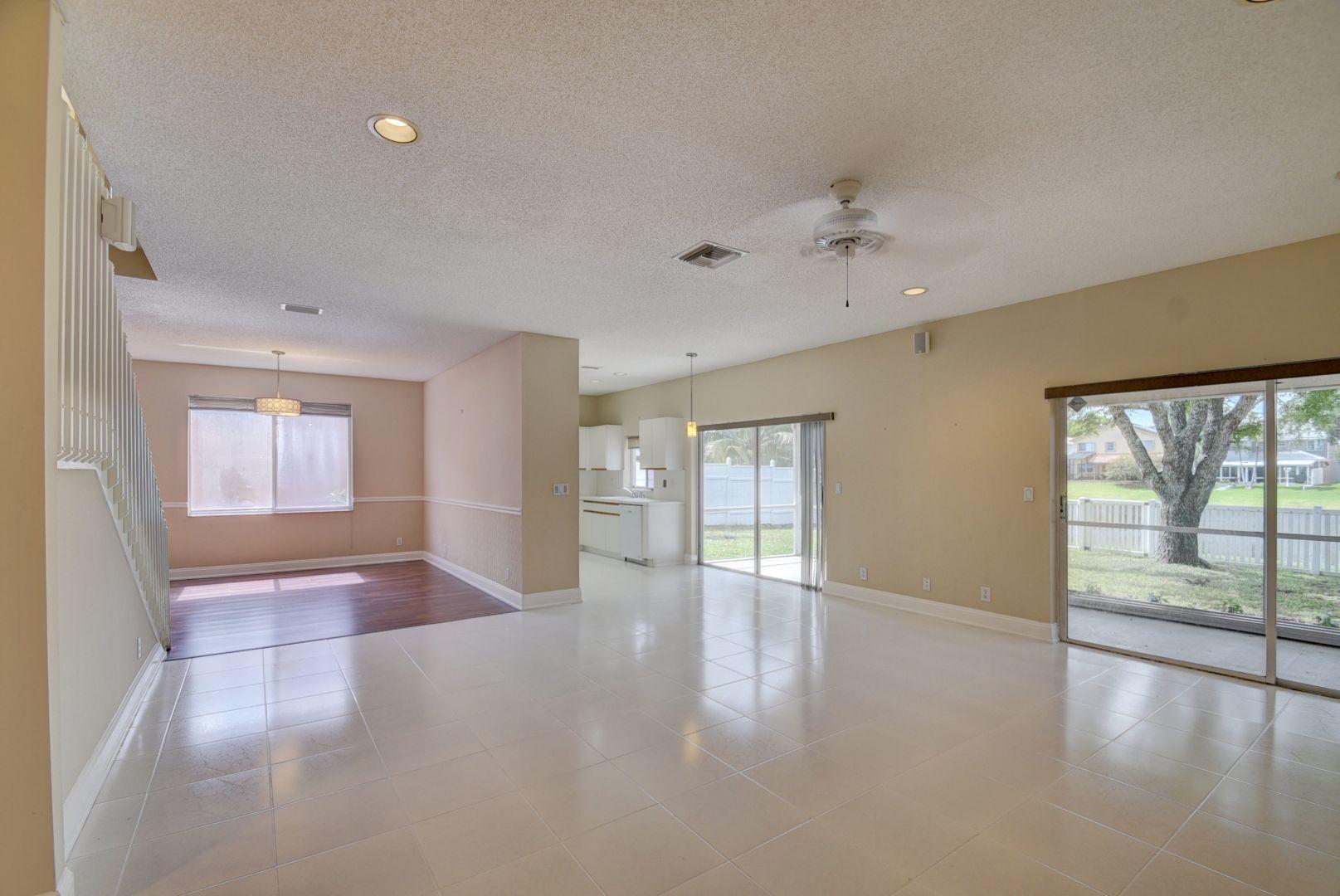 10396 Sunstream Lane Boca Raton, FL 33428 - Photo 8 of 38 RX-10533524 (8)