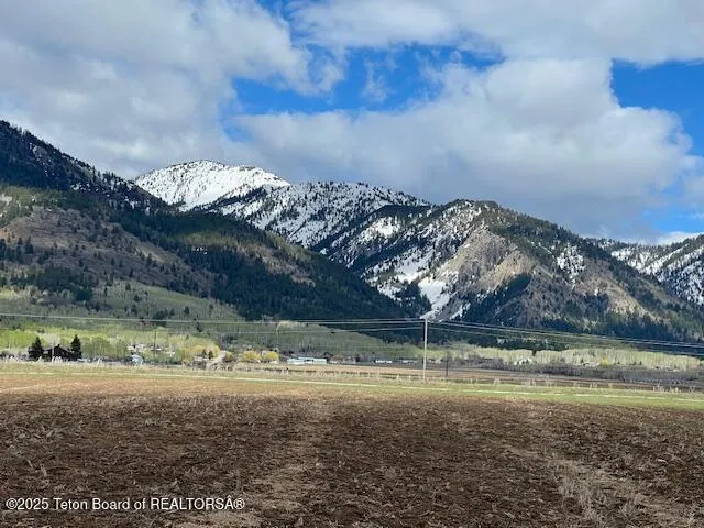 $219,000 | Lot 9 Oxeye Daisy Court, Etna, WY 83118