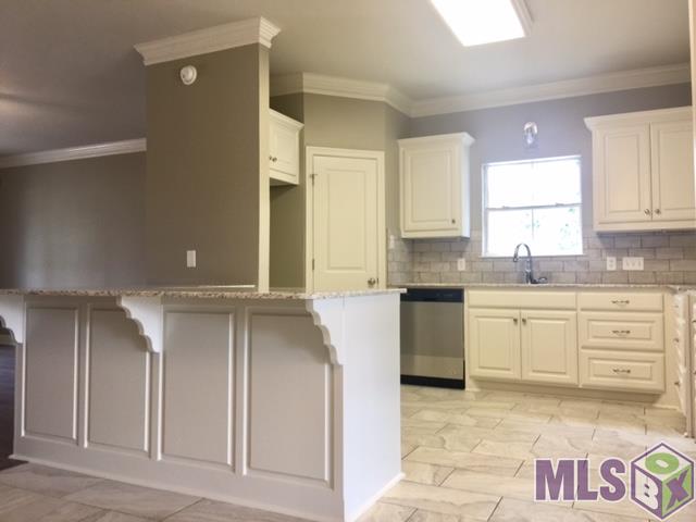 35270 Cane Market Road Denham Springs, LA 70706 - Photo 8 of 19 Gallery Image 8