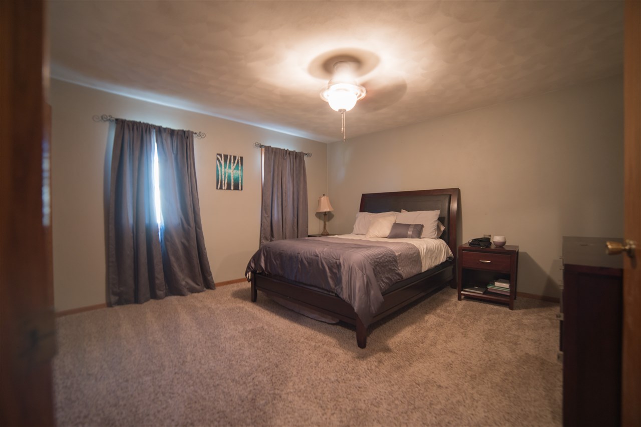 1215 Aldrin Road Rockton, IL 61072 - Photo 8 of 17 Gallery Image 8
