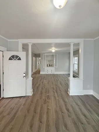 $2,200 | 5 Mt Pleasant Street, Unit 3, Worcester, MA 01610