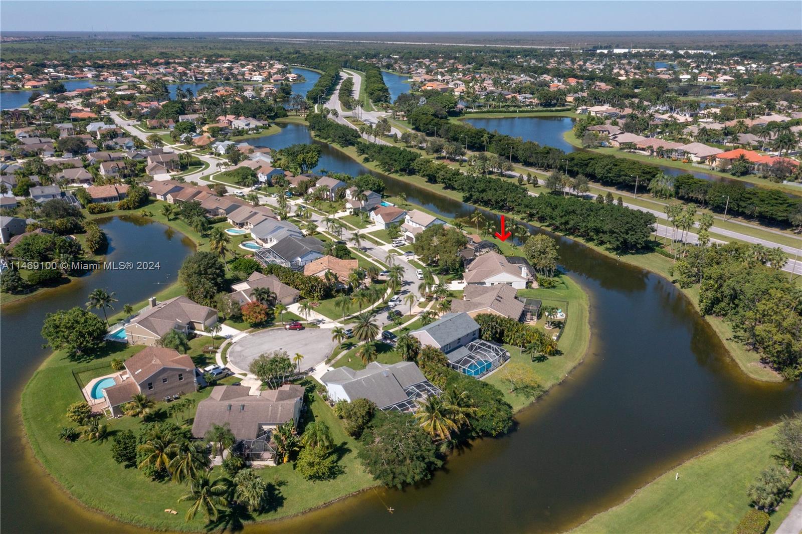 12083 Rockwell Way Boca Raton, FL 33428 - Photo 43 of 47 an aerial view of city and lake