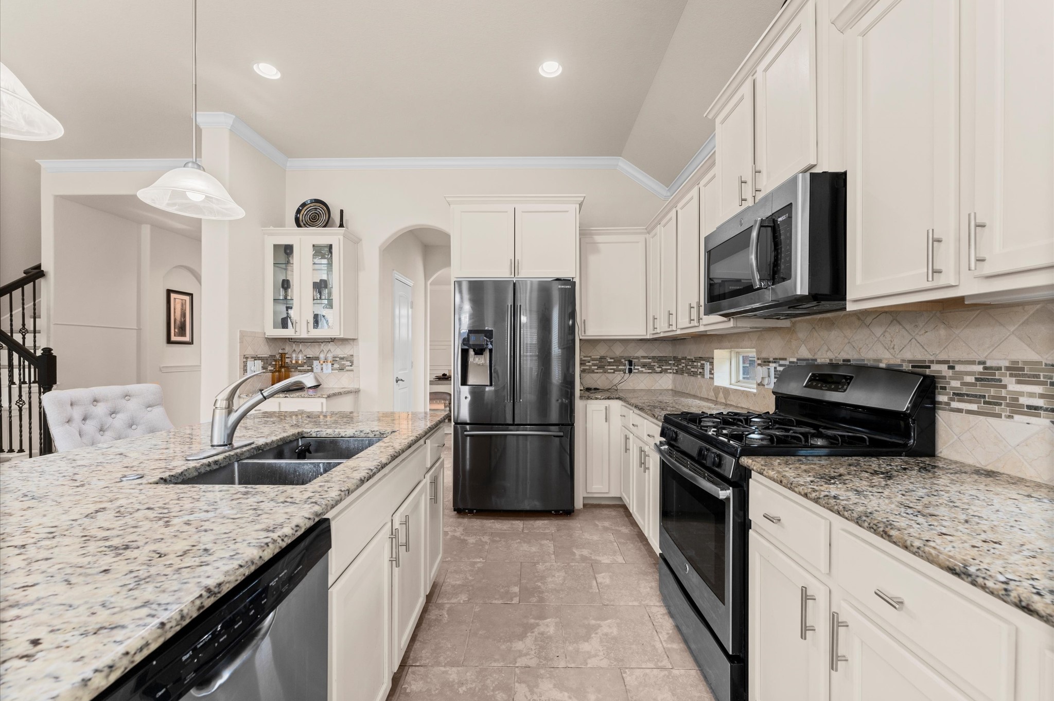 5214 Green Heath Lane Rosharon, TX 77583 - Photo 11 of 50