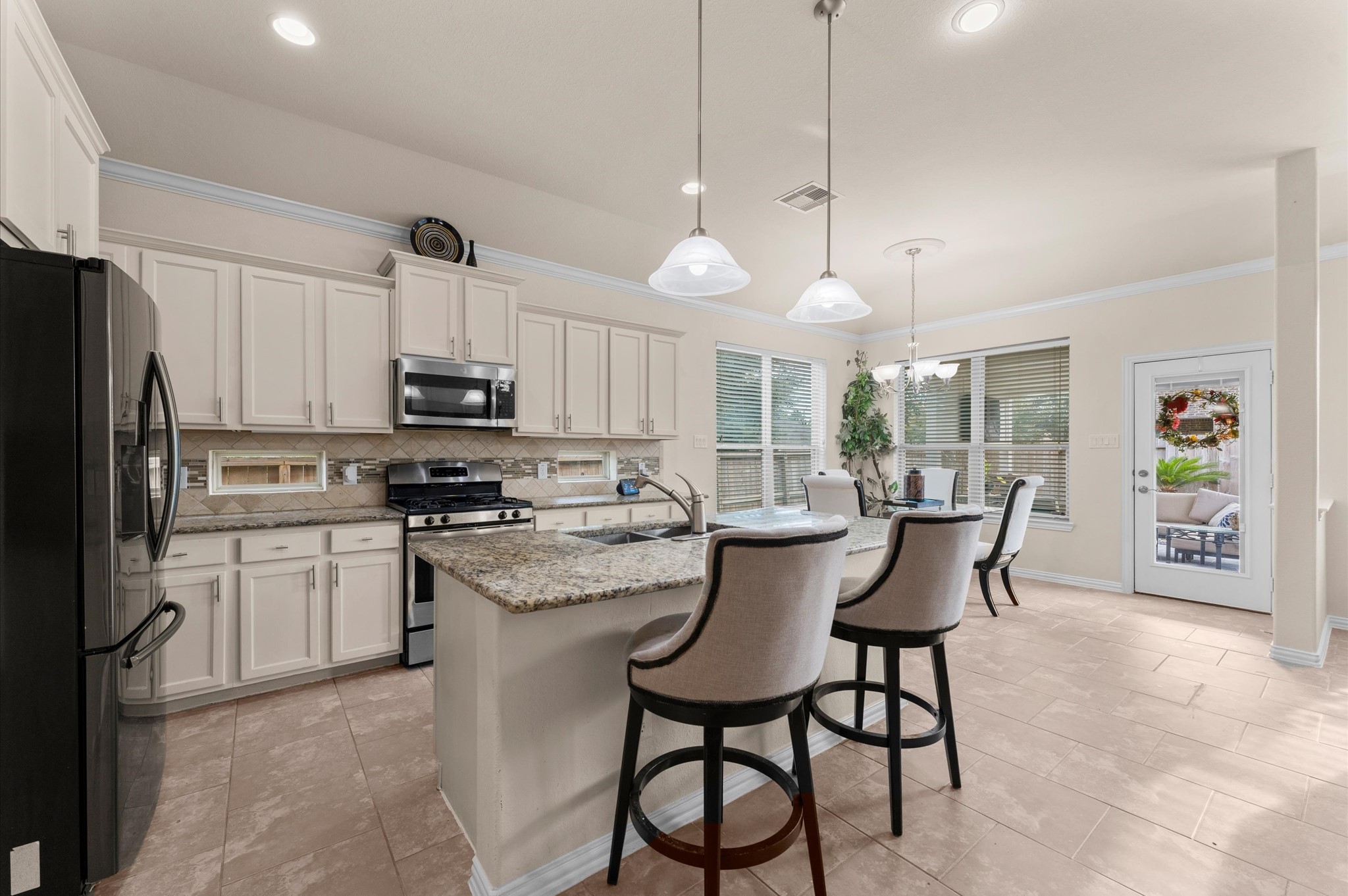 5214 Green Heath Lane Rosharon, TX 77583 - Photo 13 of 50