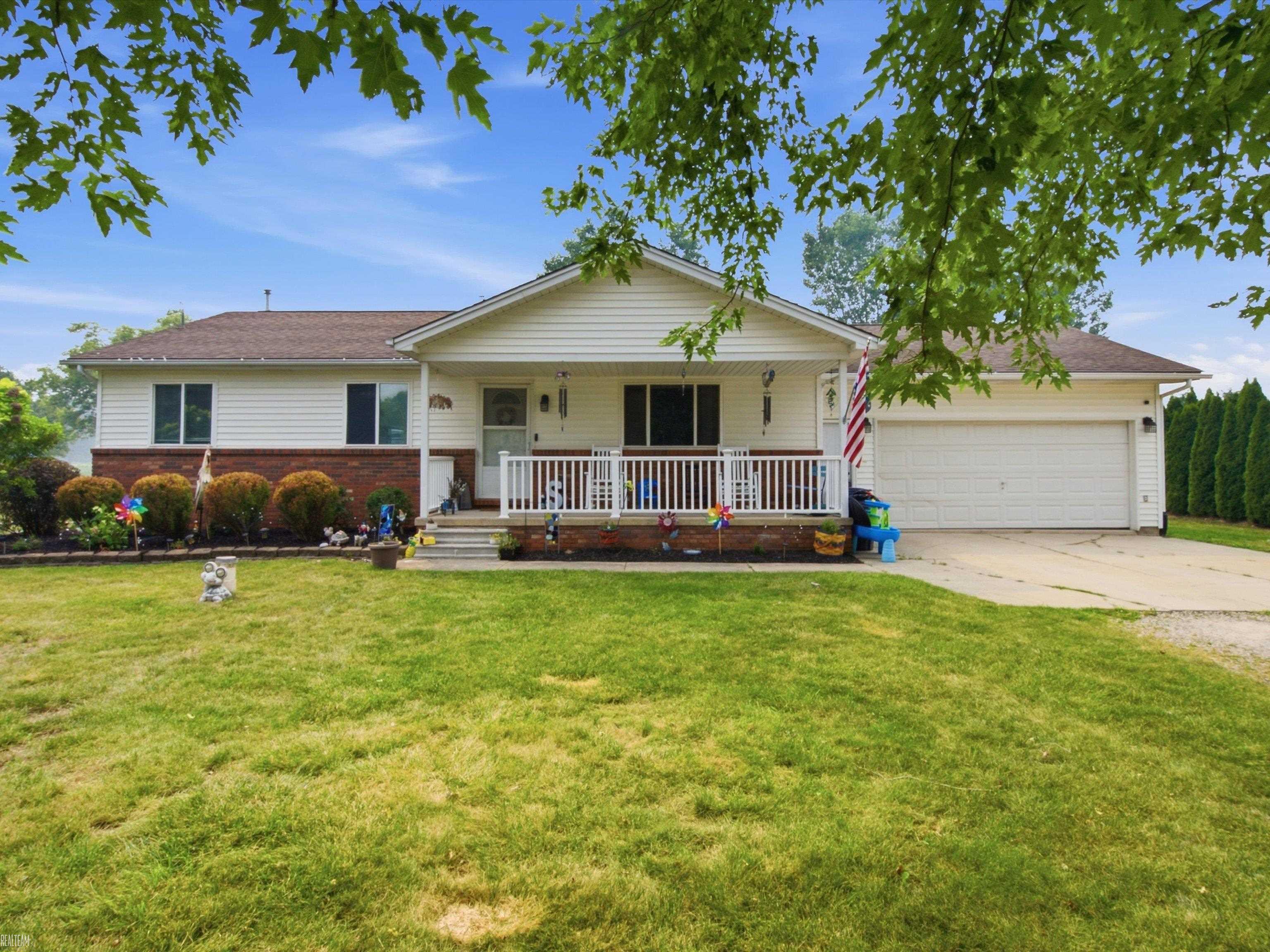 2155 Sperry Road Allenton, MI 48002 - Photo 1 of 27