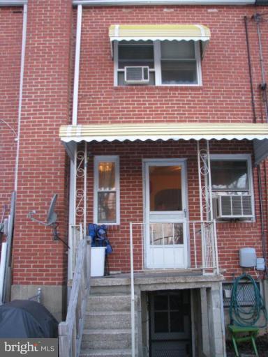 4121 Crest Heights Road Baltimore, MD 21215 - Photo 2 of 11 Exterior (Rear)