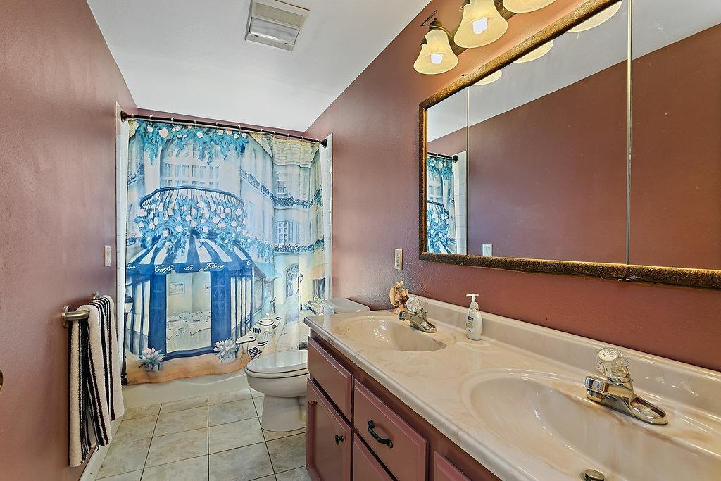 12353 Blackwell Road Central Point, OR 97502 - Photo 14 of 33 Additional Photo
