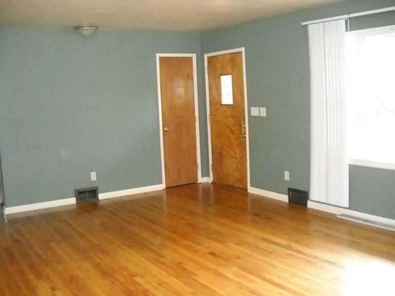 1832 Fairway Drive Springfield, OH 45504 - Photo 5 of 23