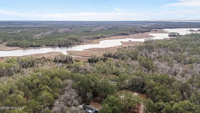 $287,000 | 290 Goldfinch Lane, New Bern, NC 28560