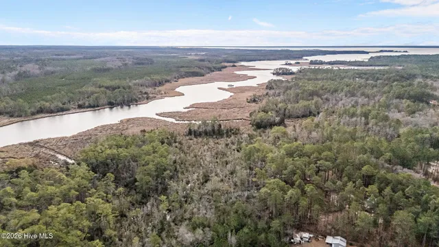 $287,000 | 290 Goldfinch Lane, New Bern, NC 28560