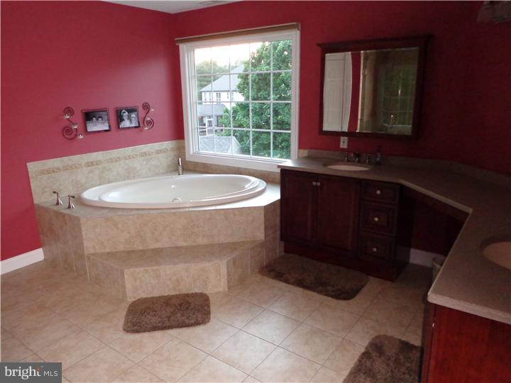 482 Bethel Mill Road Sewell, NJ 08080 - Photo 15 of 23 Bathroom