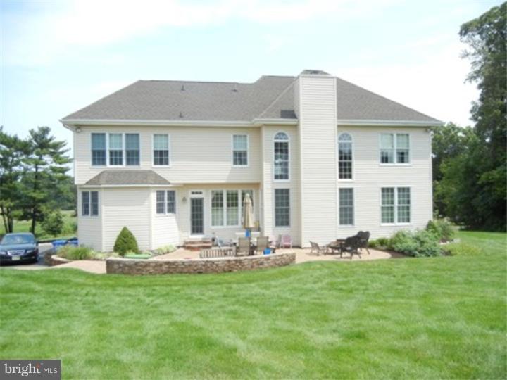 482 Bethel Mill Road Sewell, NJ 08080 - Photo 4 of 23 Exterior Back