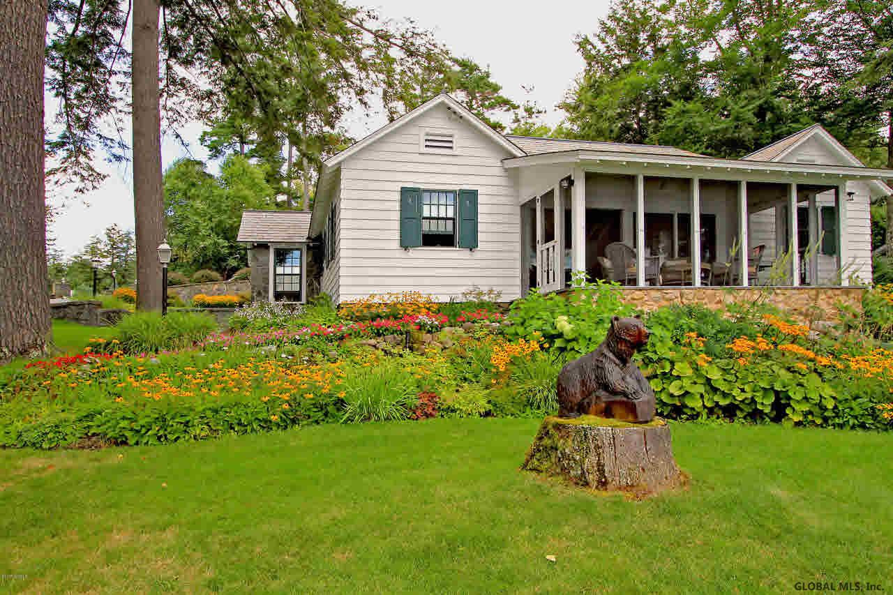 23 Antigua Road Lake George, NY 12845 - Photo 4 of 36 Photo 4