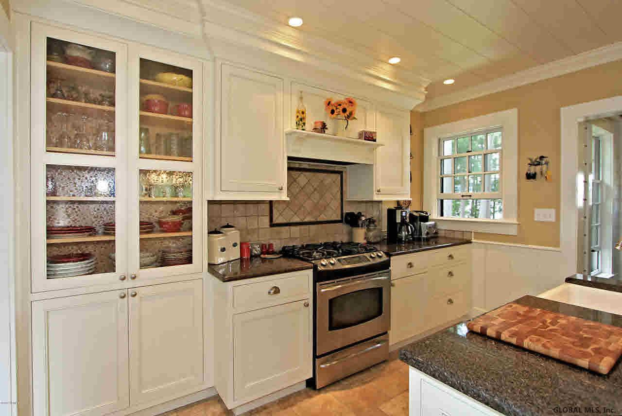 23 Antigua Road Lake George, NY 12845 - Photo 7 of 36 Photo 7