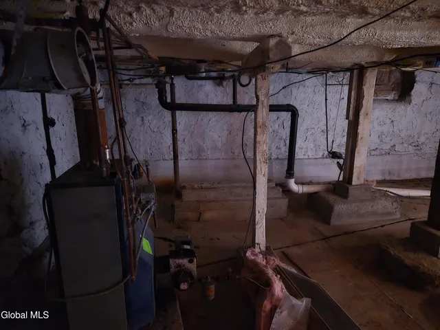 $64,900 | 1 Brookdale Avenue, Whitehall, NY 12887