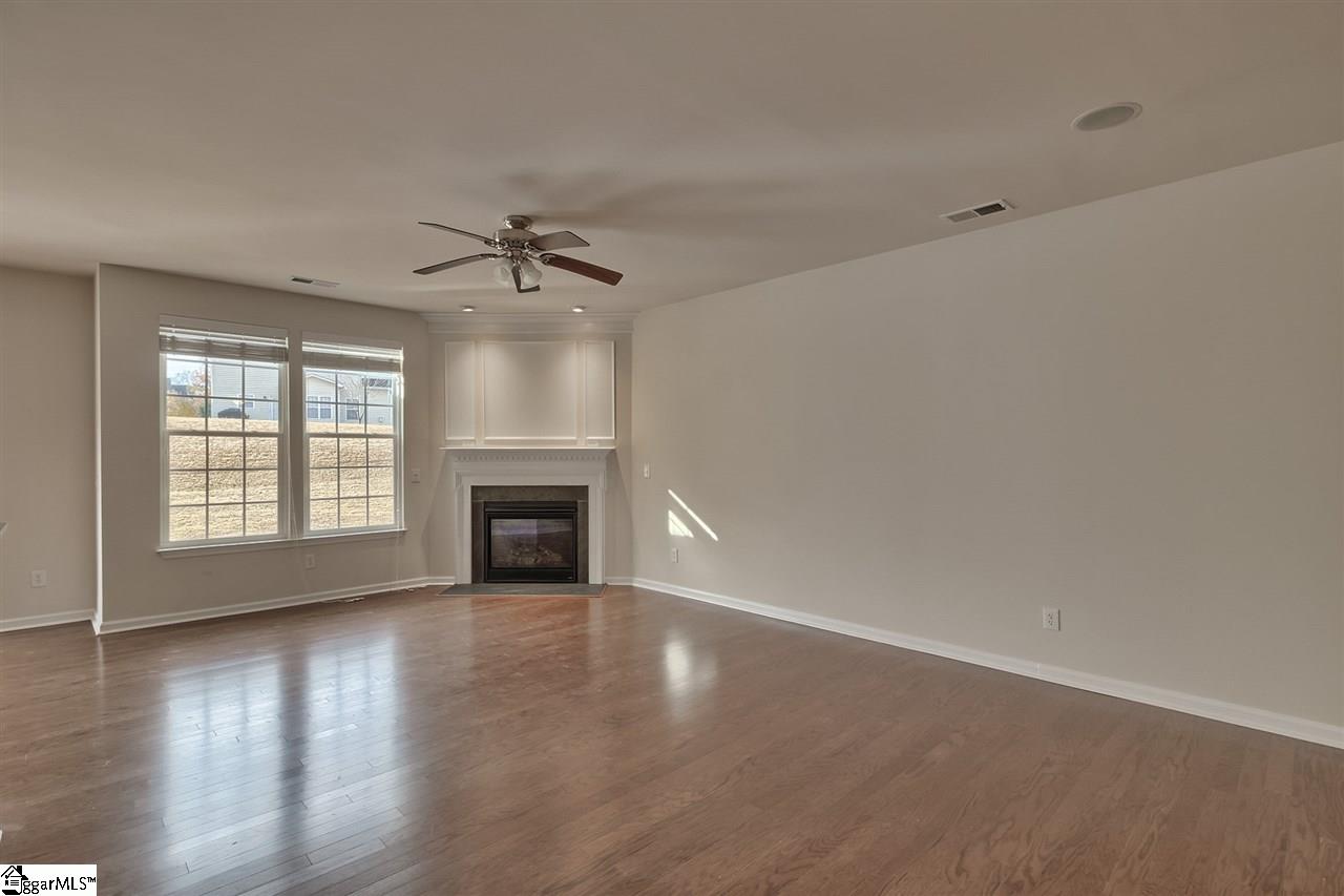 213 Rio Grande Place Simpsonville, SC 29680 - Photo 4 of 36 Gallery Image 4