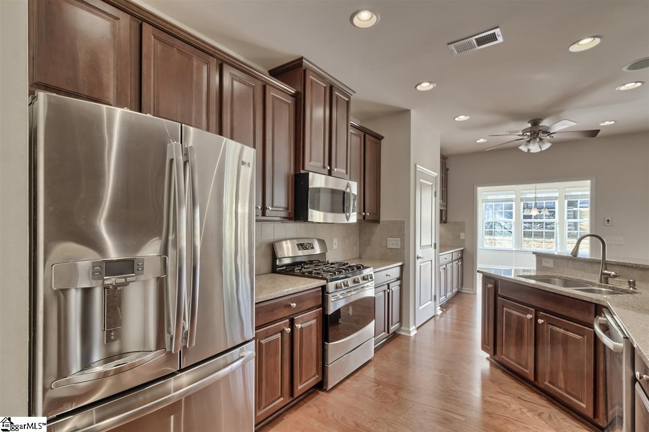 213 Rio Grande Place Simpsonville, SC 29680 - Photo 8 of 36 Gallery Image 8