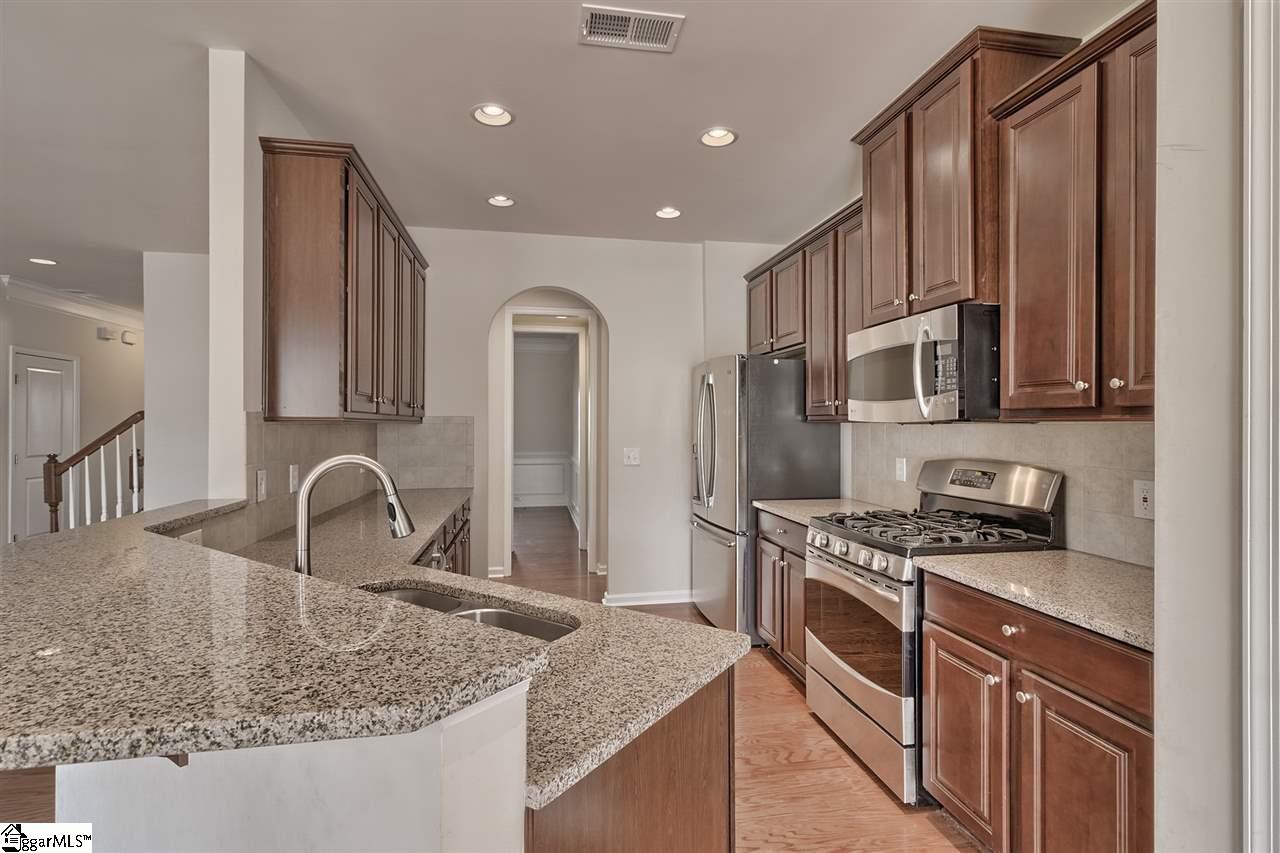 213 Rio Grande Place Simpsonville, SC 29680 - Photo 10 of 36 Gallery Image 10