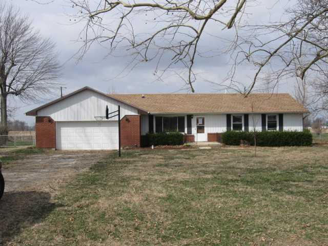 3140 South Meridian Road Greenfield, IN 46140 - Photo 1 of 8 Gallery Image 1