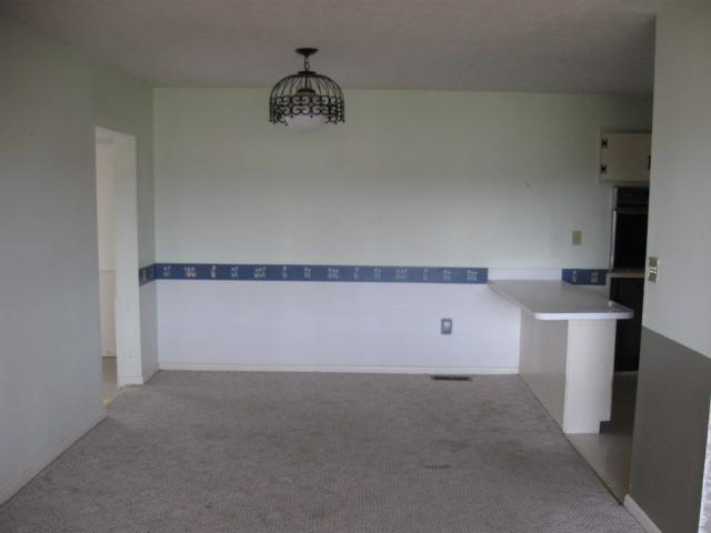 3140 South Meridian Road Greenfield, IN 46140 - Photo 4 of 8 Gallery Image 4