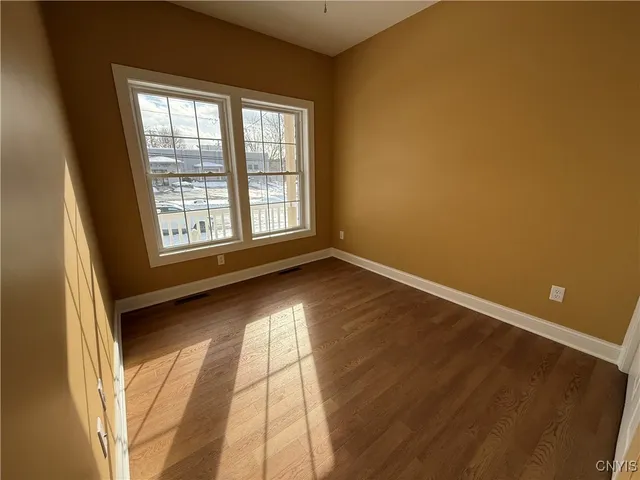 $371,352 | 12 Clinton Street, Manlius, NY 13066