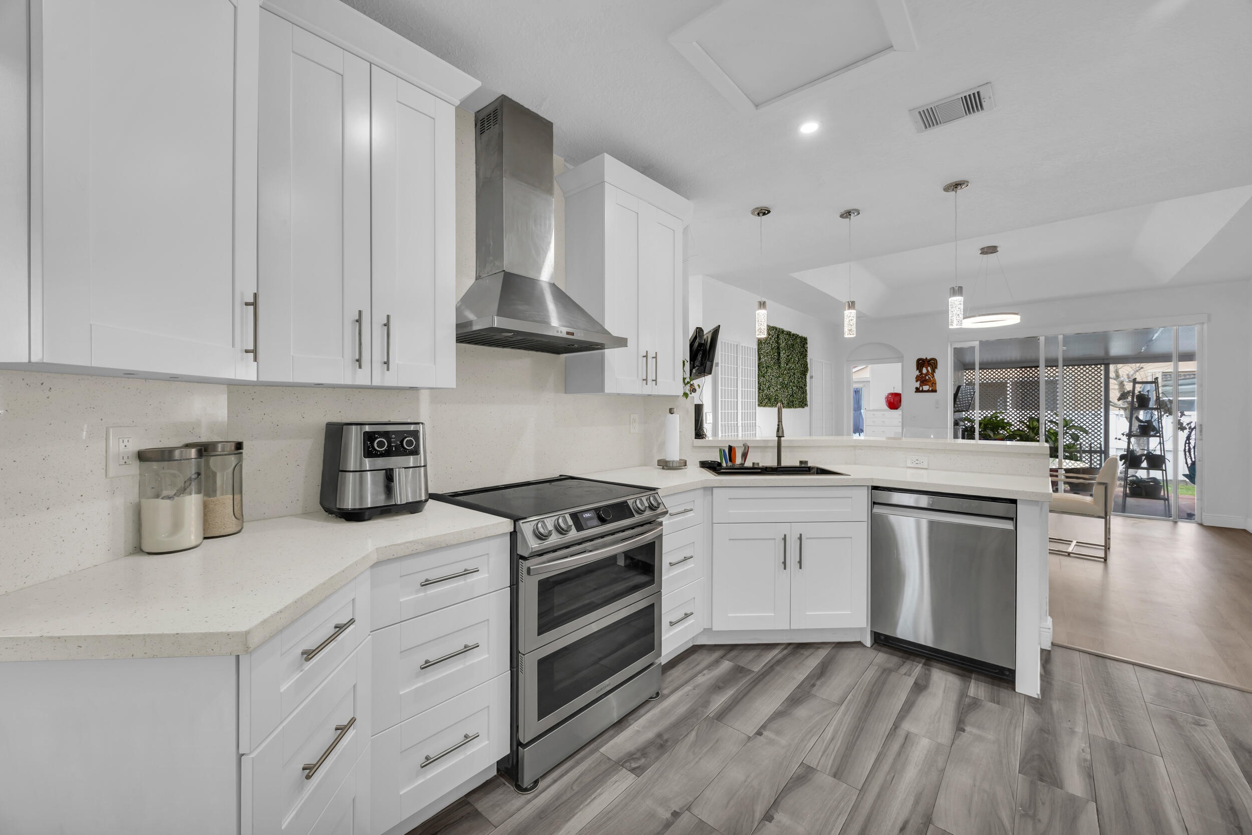2744 Southwest 128th Avenue Miramar, FL 33027 - Photo 14 of 44 18_8p3a3292