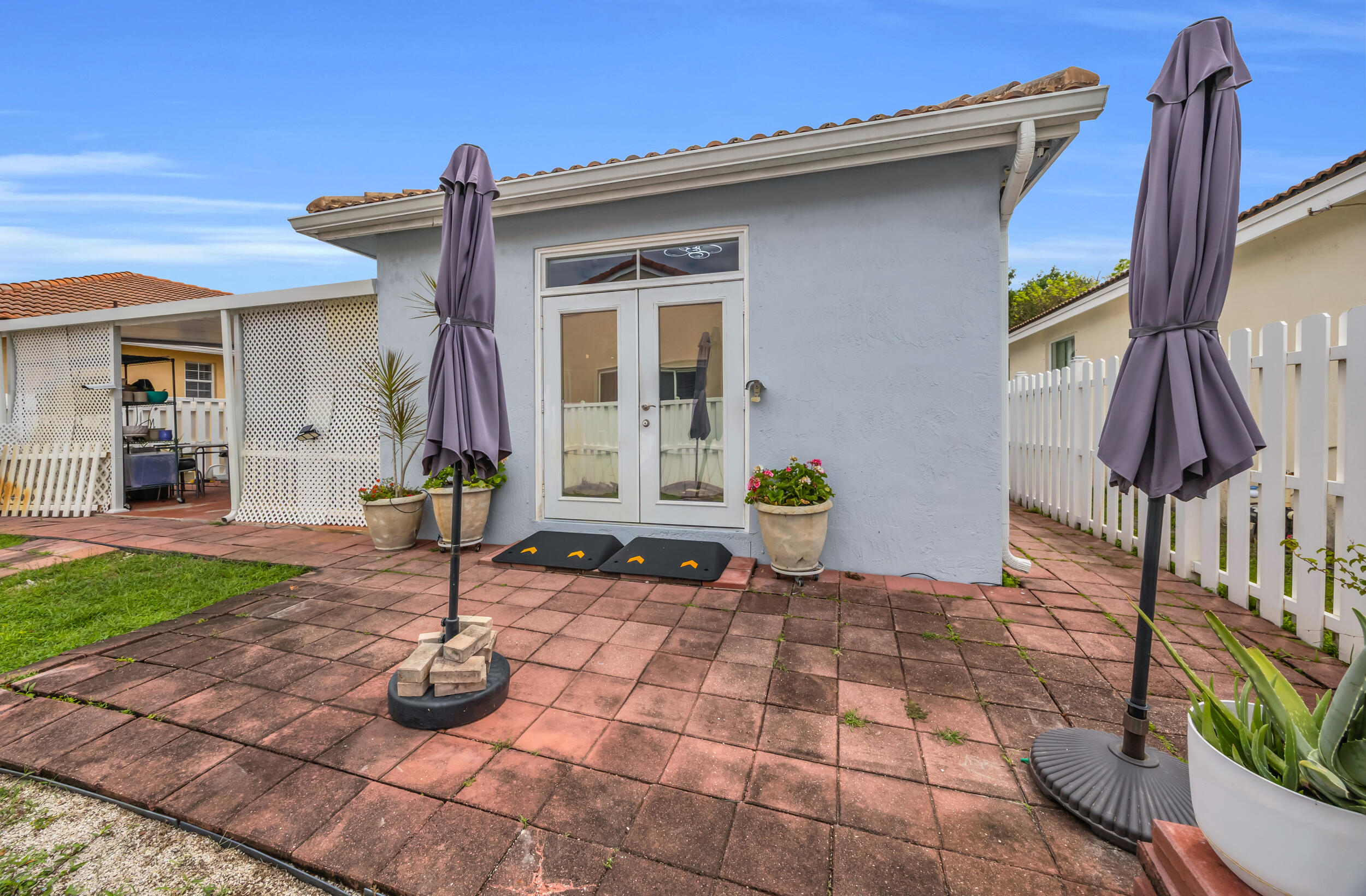 2744 Southwest 128th Avenue Miramar, FL 33027 - Photo 37 of 44 41_8p3a3334