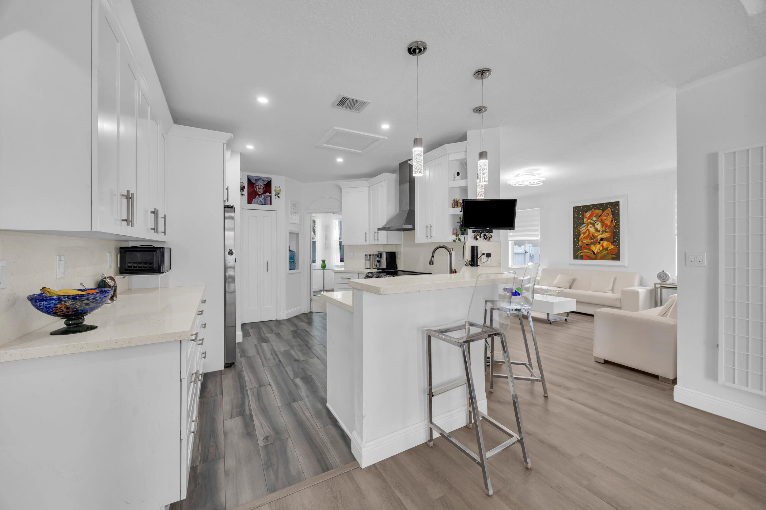 2744 Southwest 128th Avenue Miramar, FL 33027 - Photo 10 of 44 14_8p3a3297