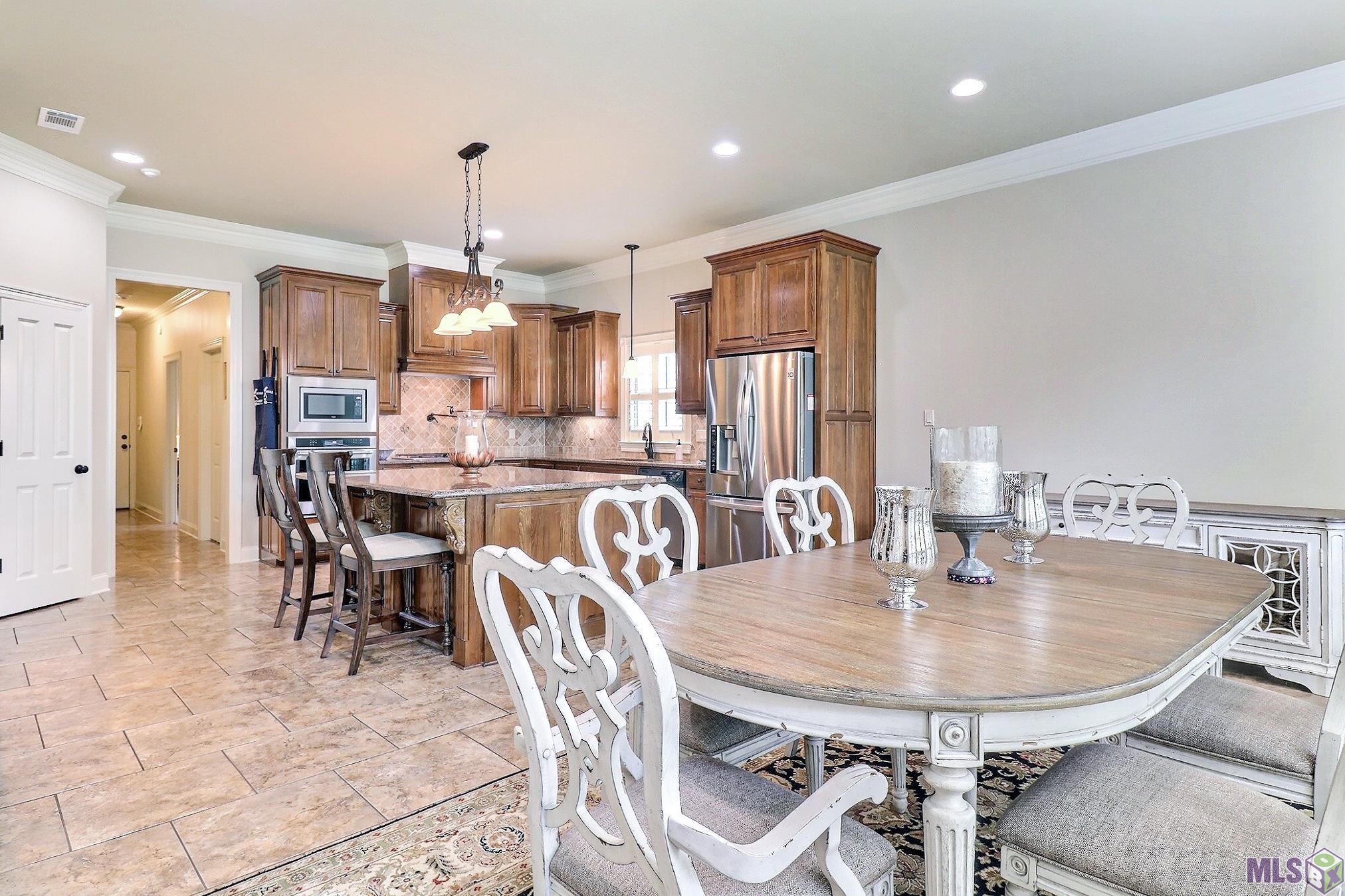 15820 Parkside Court Baton Rouge, LA 70817 - Photo 15 of 29 Gallery Image 15