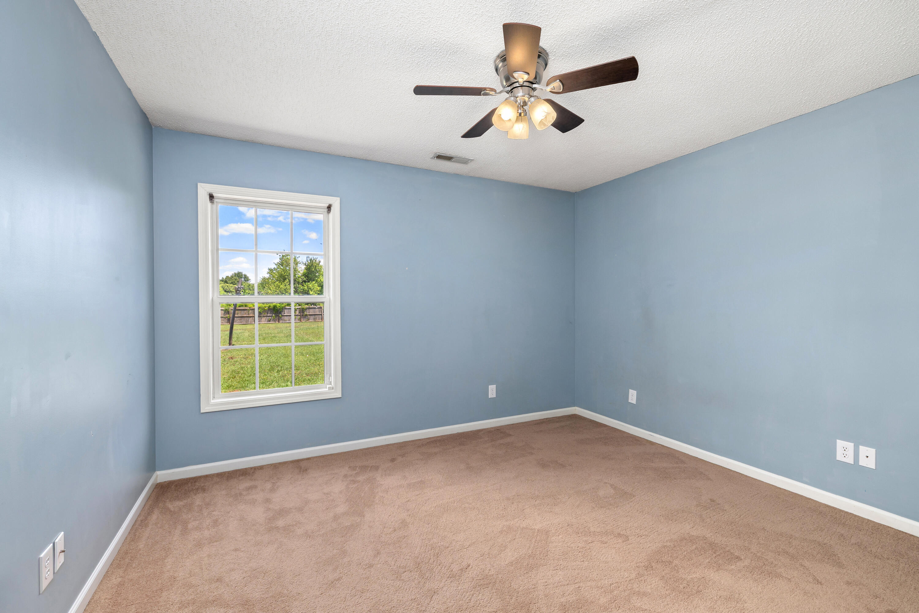 4260 Excursion Drive Dalzell, SC 29040 - Photo 6 of 27