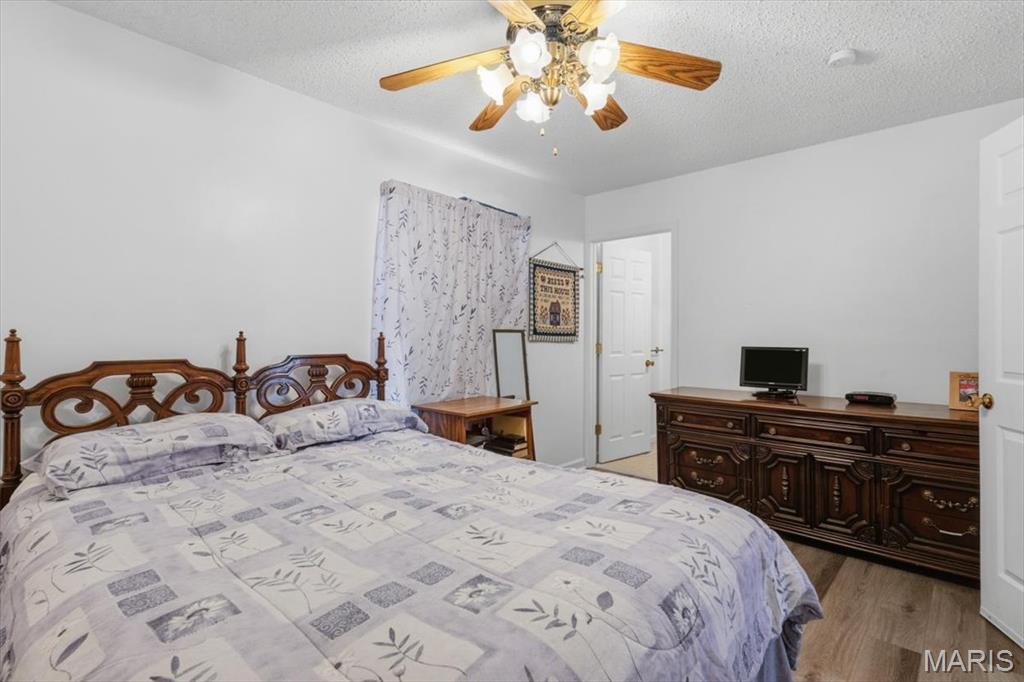 42 Cedar Ledge Pacific, MO 63069 - Photo 24 of 32