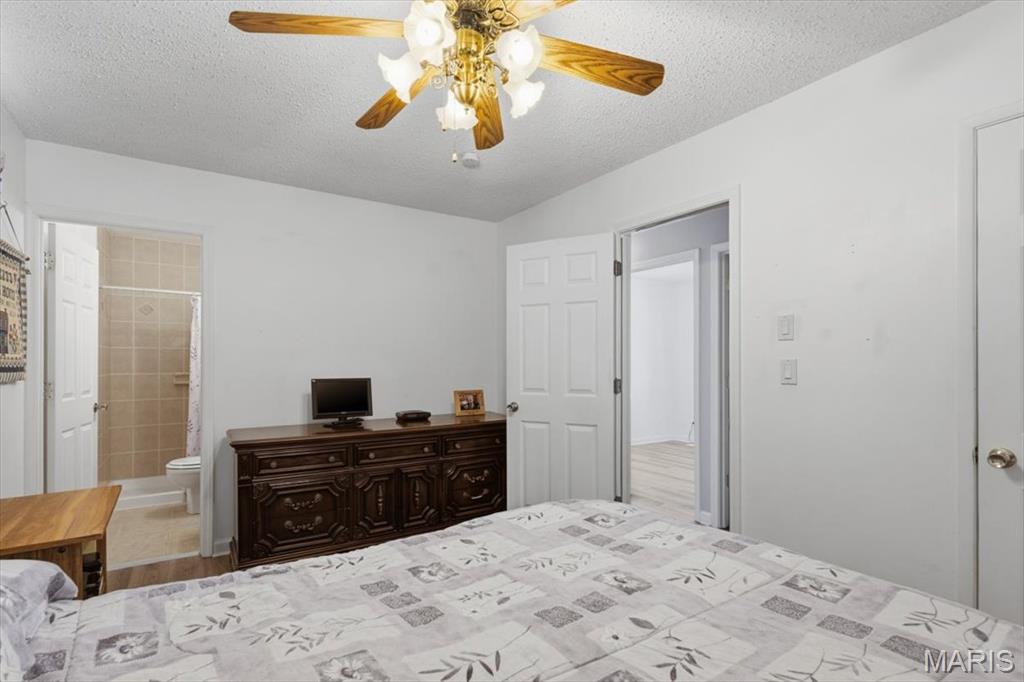 42 Cedar Ledge Pacific, MO 63069 - Photo 25 of 32