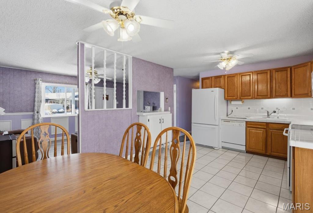 42 Cedar Ledge Pacific, MO 63069 - Photo 10 of 32