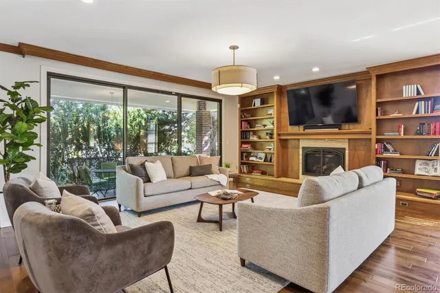 $1,325,000 | 2800 South University Boulevard, Unit 2, Denver, CO 80210