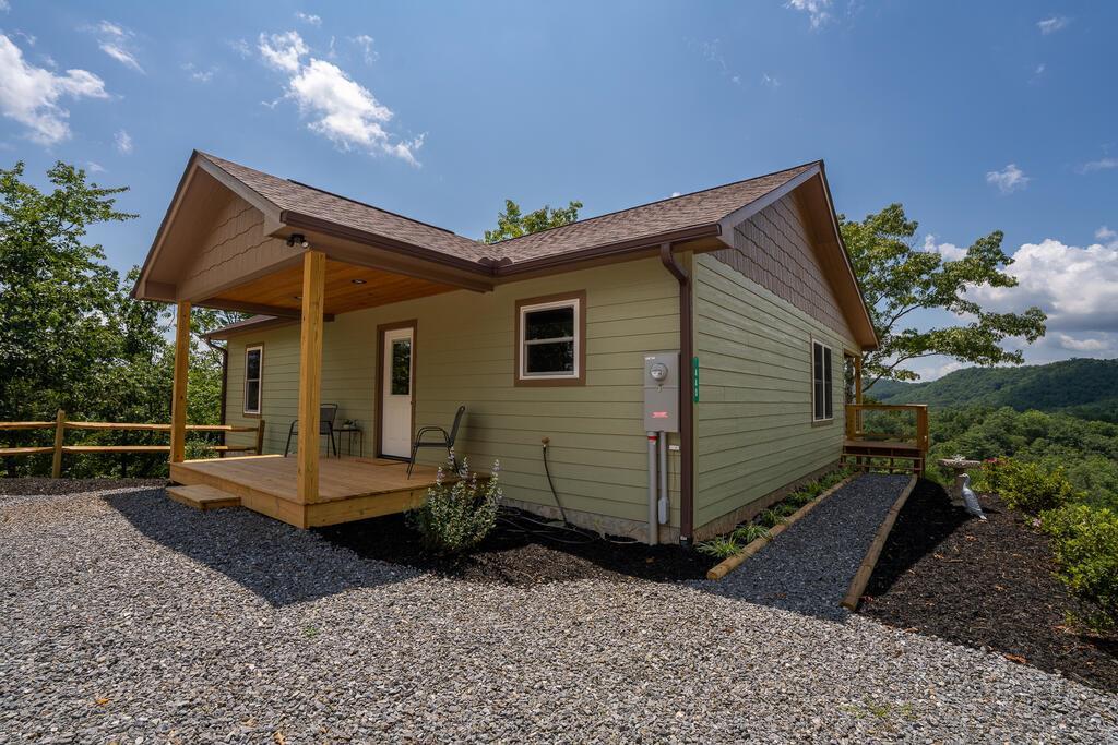 440 Marble Mountain Road Marble, NC 28905 - Photo 2 of 38 Gallery Image 2