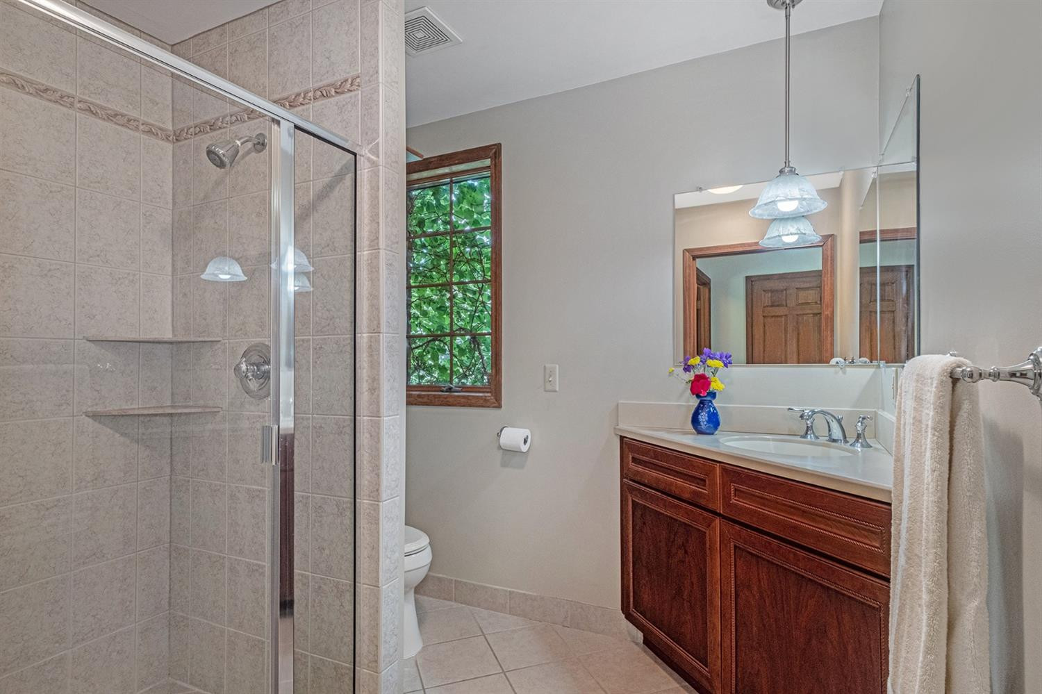 8989 Warren Road Plymouth, MI 48170 - Photo 54 of 95 First Floor Full Bath