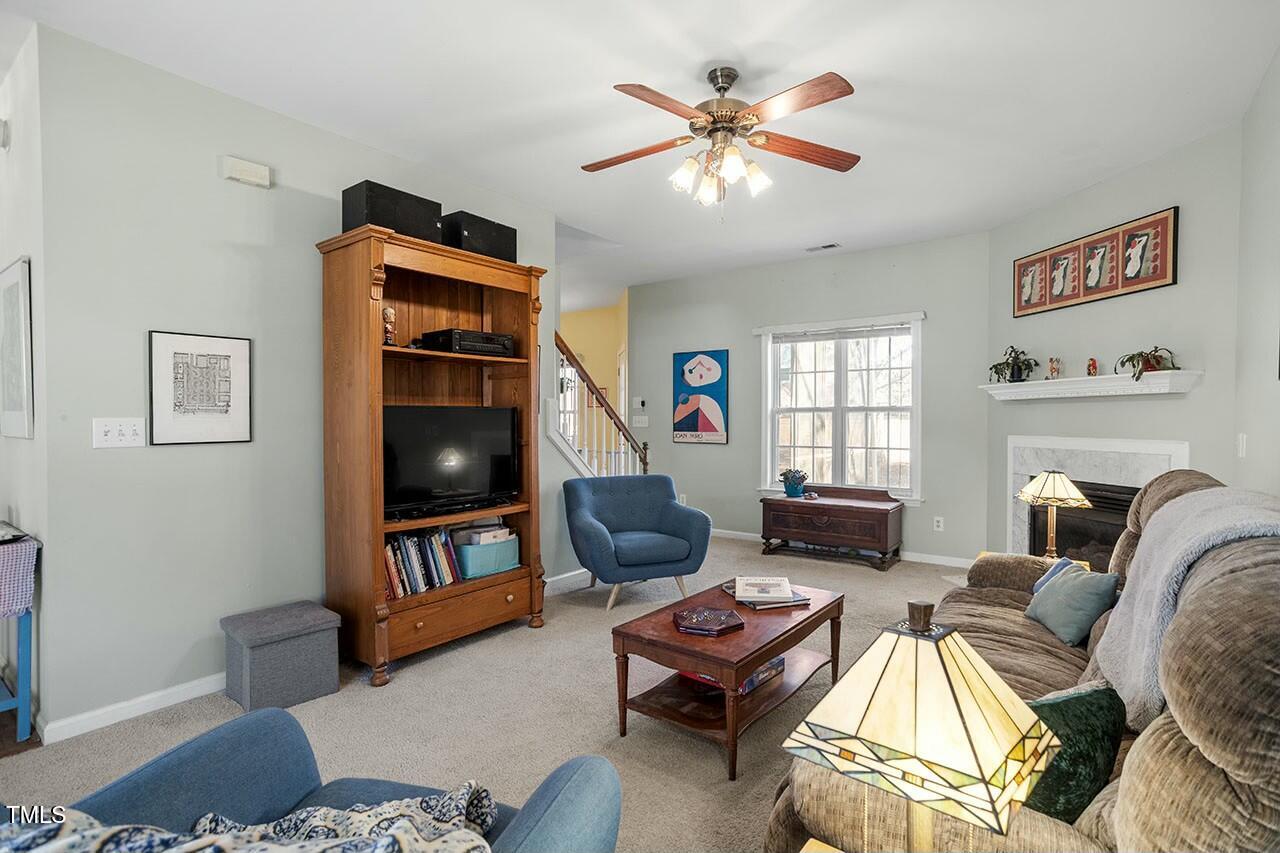 2152 Haig Point Way Raleigh, NC 27604 - Photo 5 of 26 tempImageDZrPLE