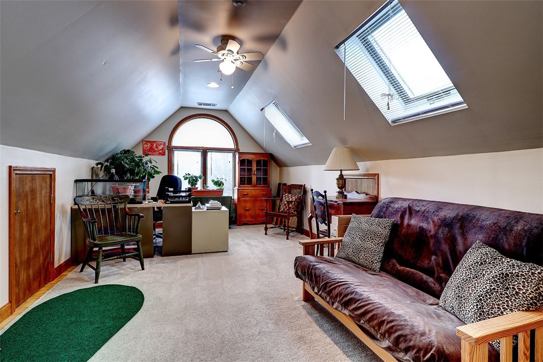 17 Jacobs Point Road Warren, RI 02885 - Photo 28 of 36